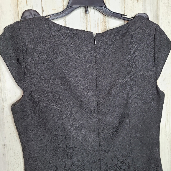 SD Collection Black Sleeveless Sheath Dress Embossed Print Ladies Size 10 - Picture 7 of 11